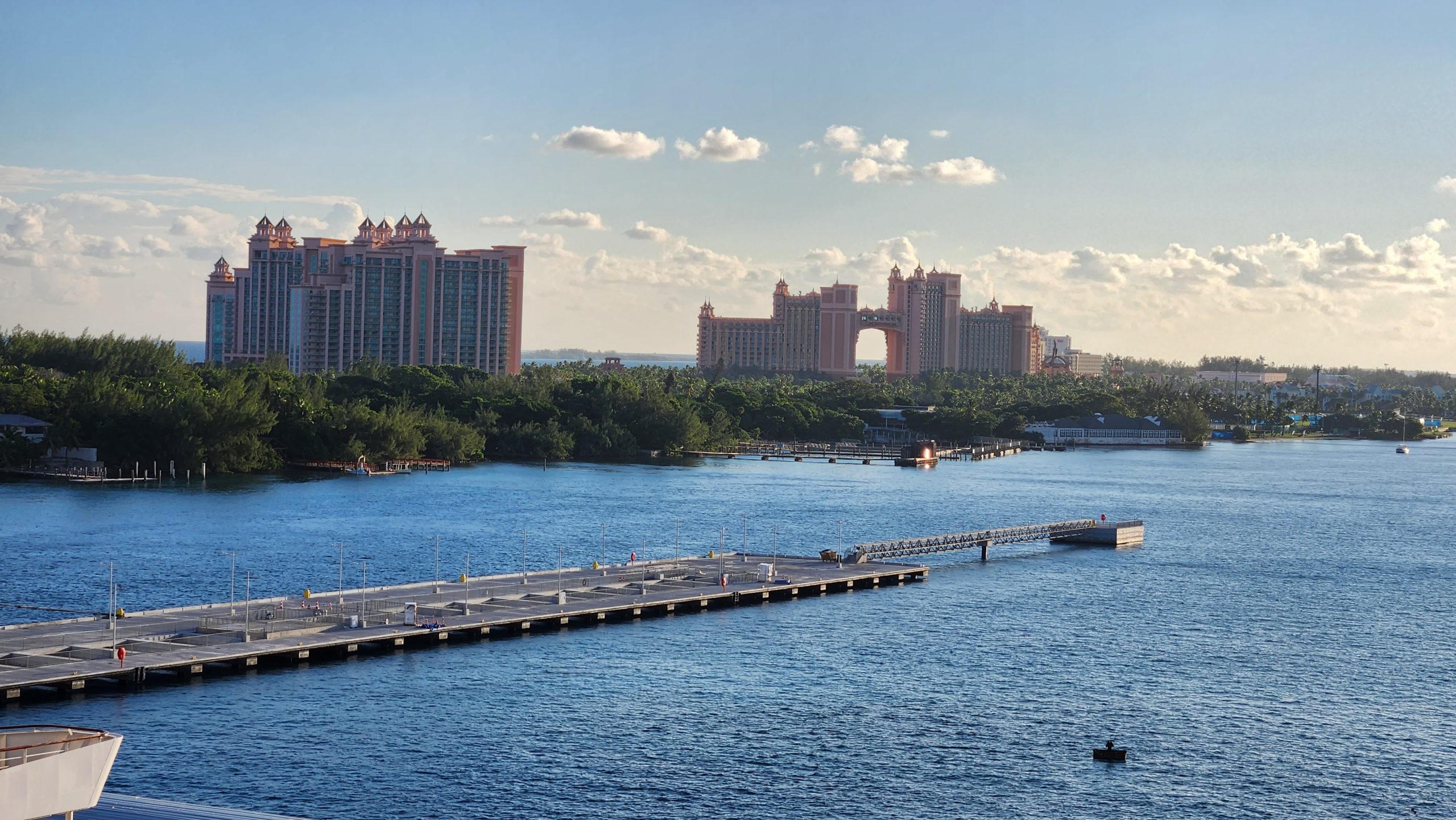 Nassau, Bahamas intelligence overview